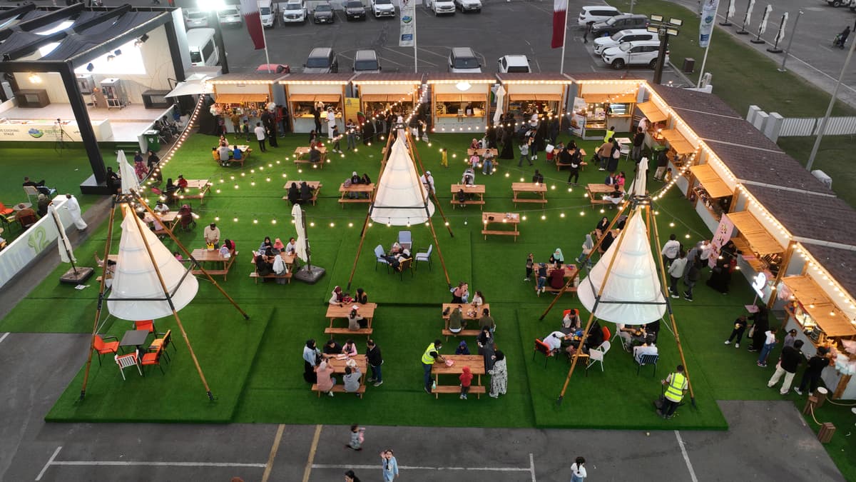 الأطعمة والمشروبات